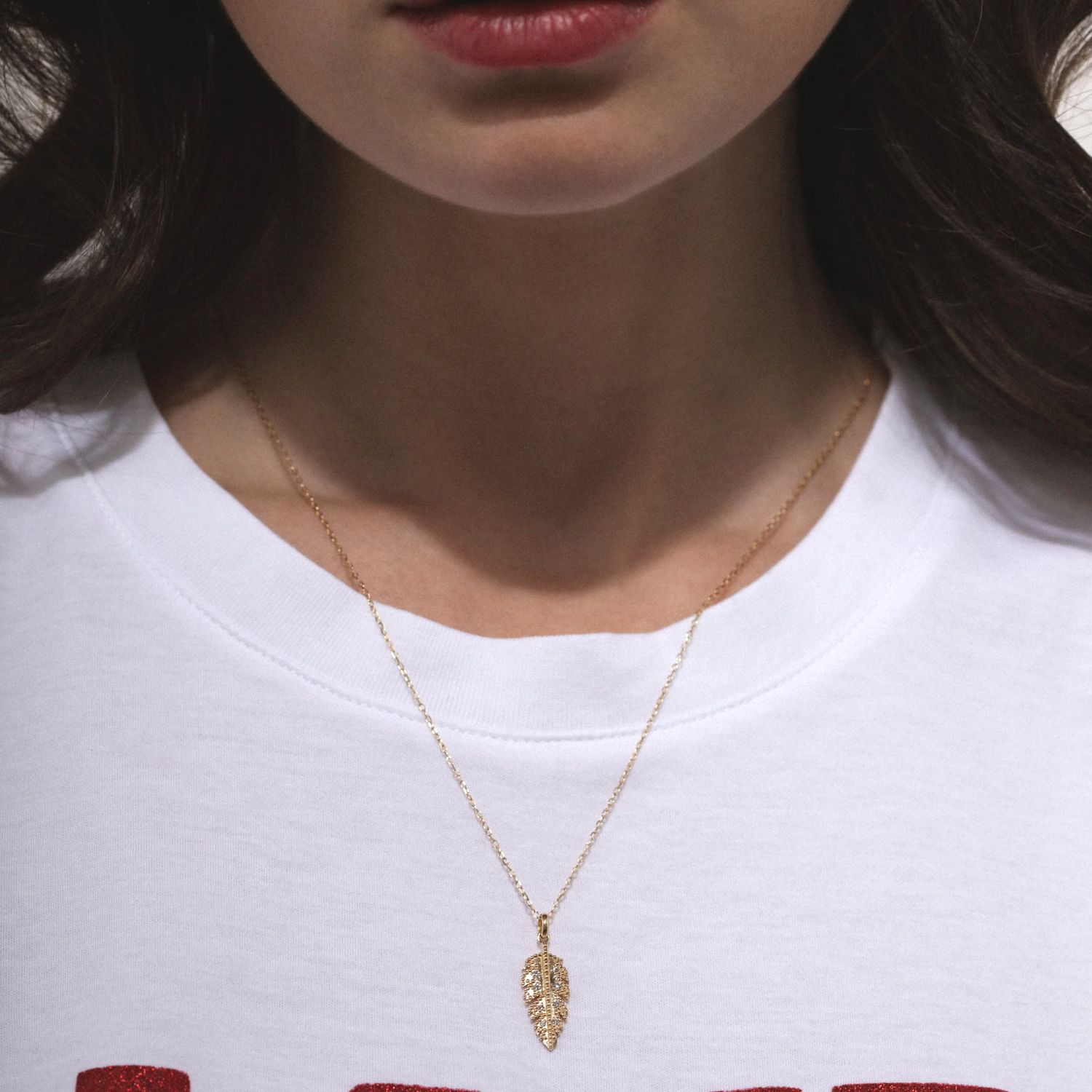 COLLIER PLUME SUKI DIAMANTS