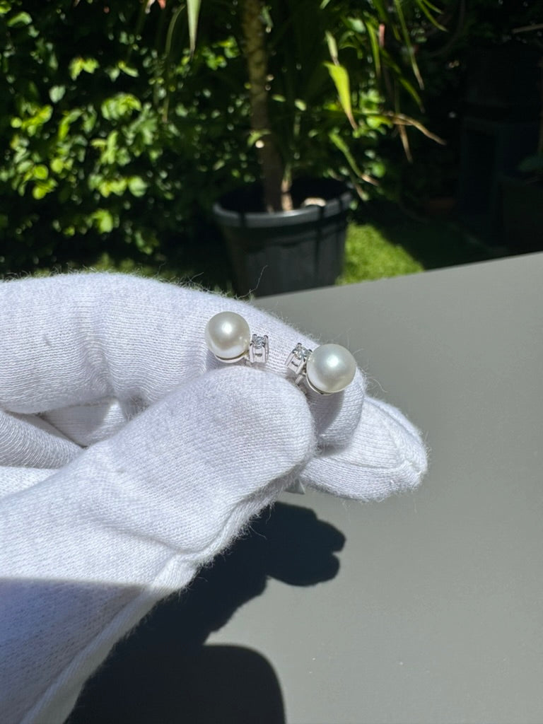 Ohrstecker Anja mit Diamanten und Perlen