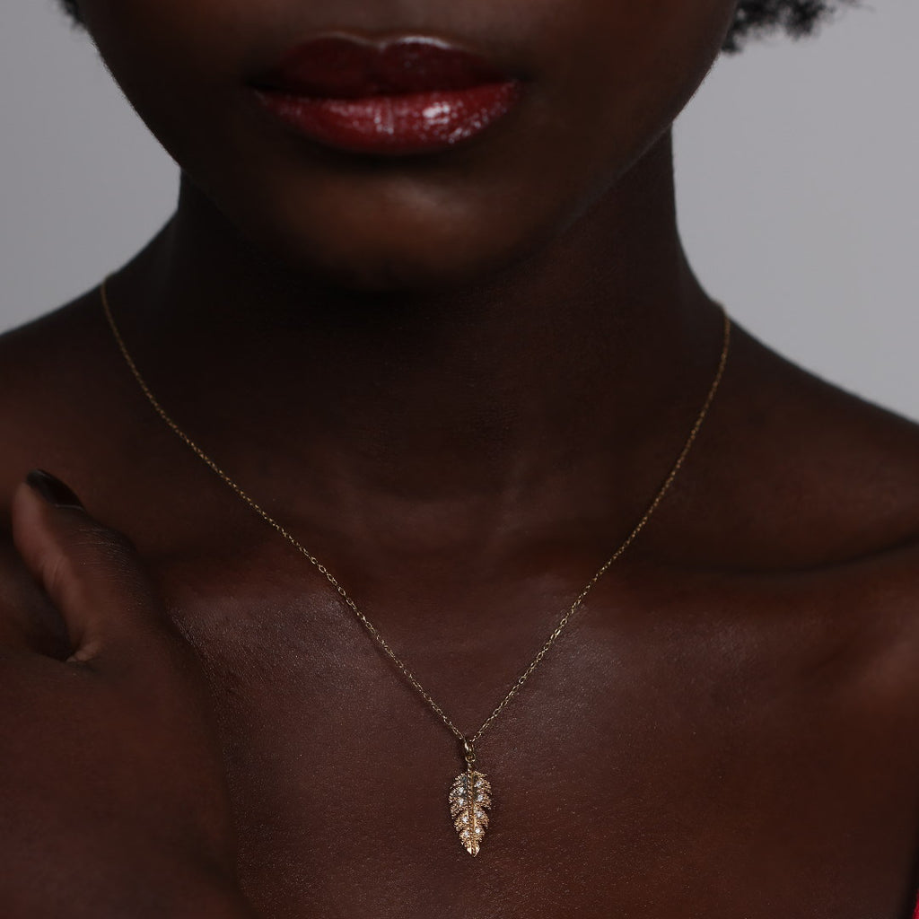 COLLIER PLUME SUKI DIAMANTS