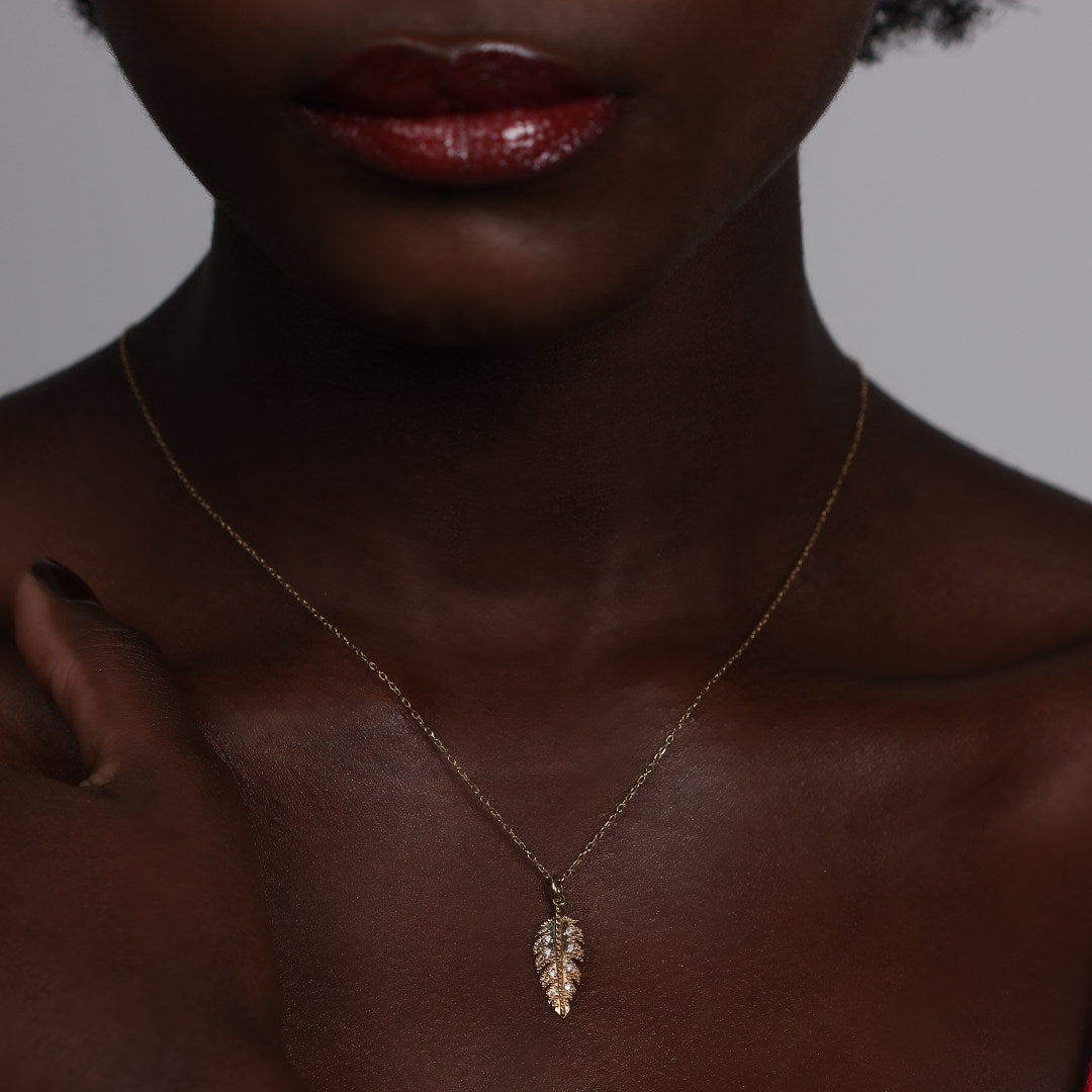 COLLIER PLUME SUKI DIAMANTS